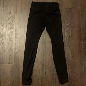 Black lulu lemon leggings. Low rise.